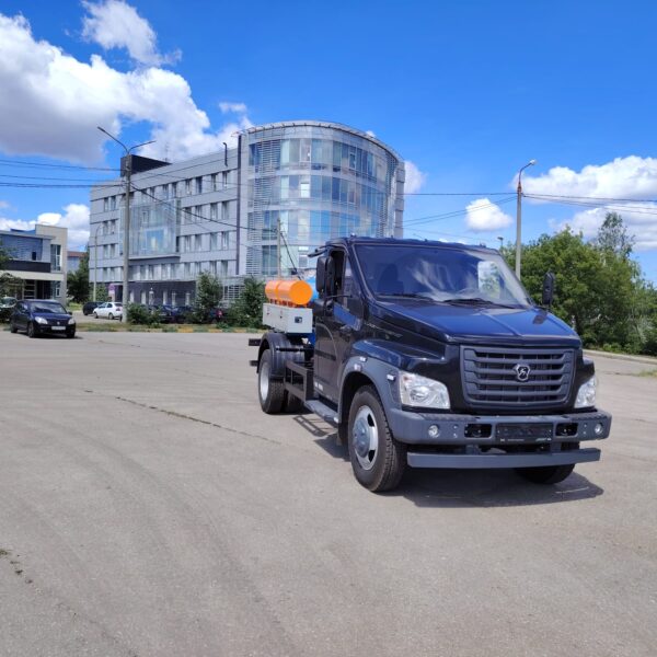 Дезинфекционная установка ДУК-2 на шасси ГАЗ-C41R13 с Перемешиванием и штангой - фото 2. Дезинфекционная установка ДУК-2 на шасси ГАЗ-C41R13 с Перемешиванием и штангой - фото 2.